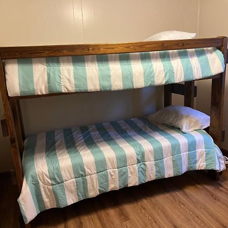 Buckhorn Cabin Mathias Екстериор снимка